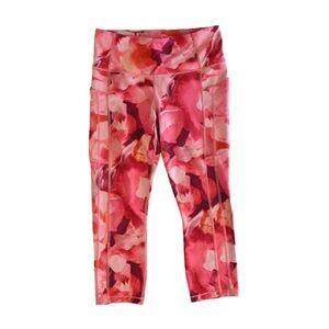 Athleta Ultimate Stash II Capri Leggings Waist & Leg Pockets Women’s M